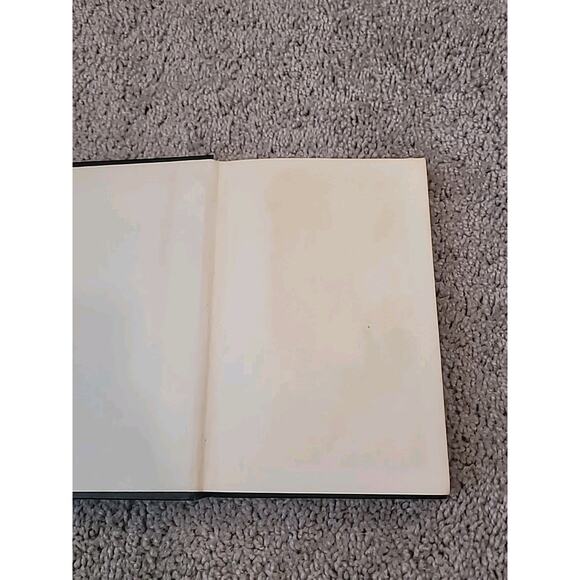 The Illustrated Man by Ray Bradbury – 1951 Book Club Edition Hardcover – VGC - Picture 7 of 10